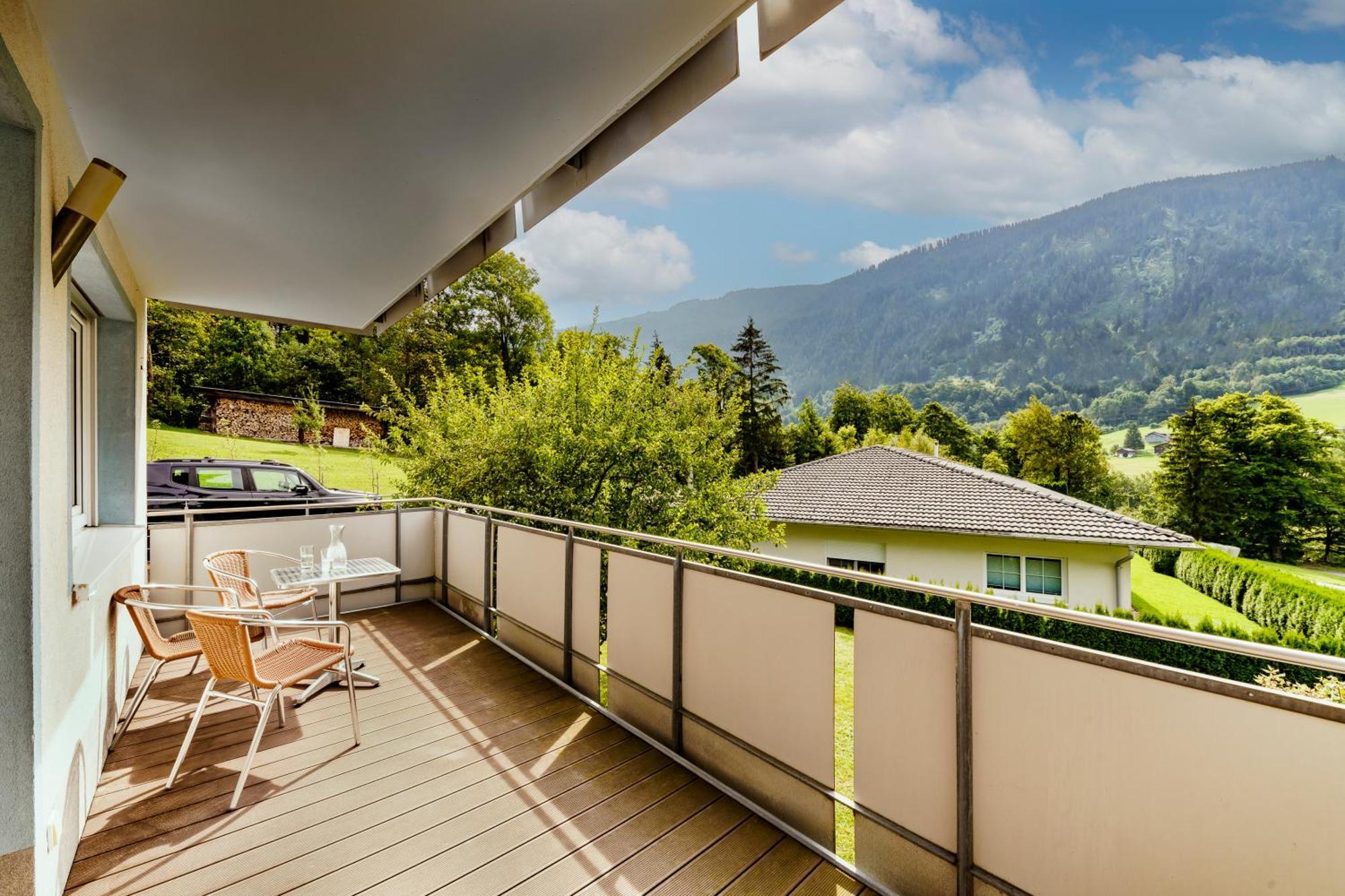 Haus Roecken Apartment Dalaas Bagian luar foto
