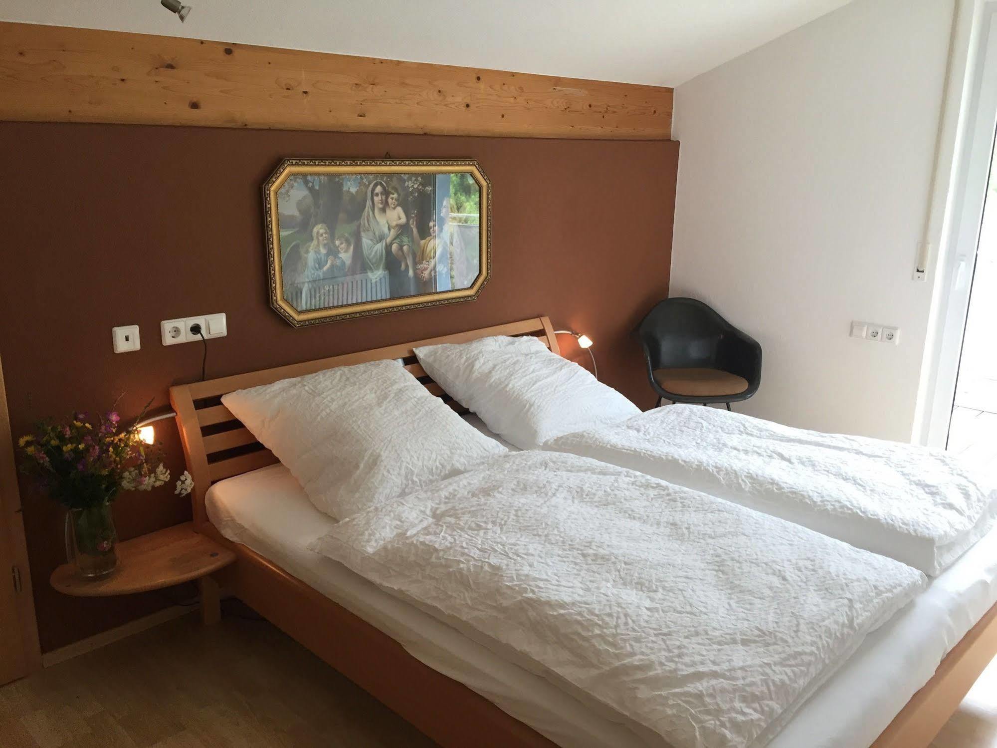 Haus Roecken Apartment Dalaas Bagian luar foto